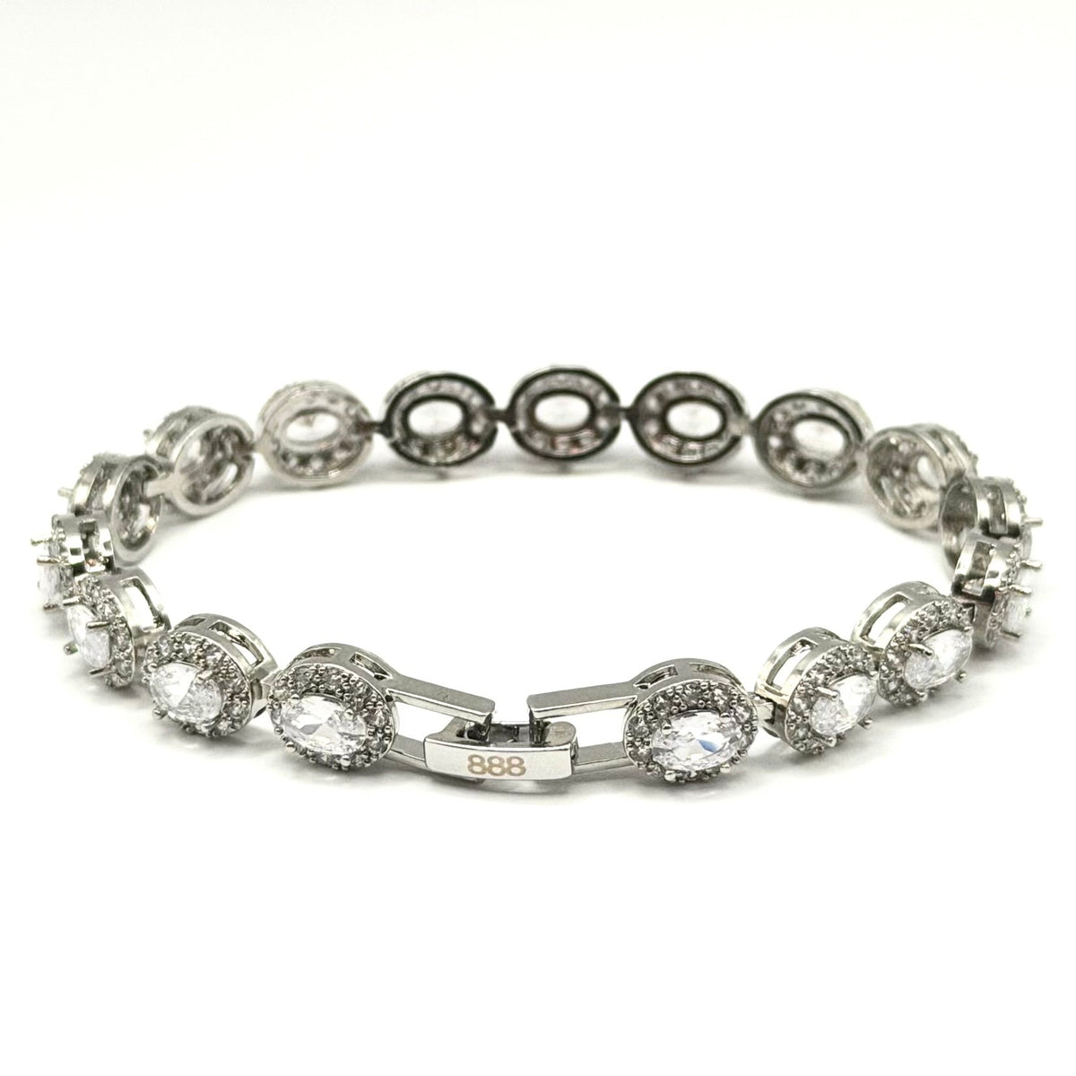 888 Oval Bracelet